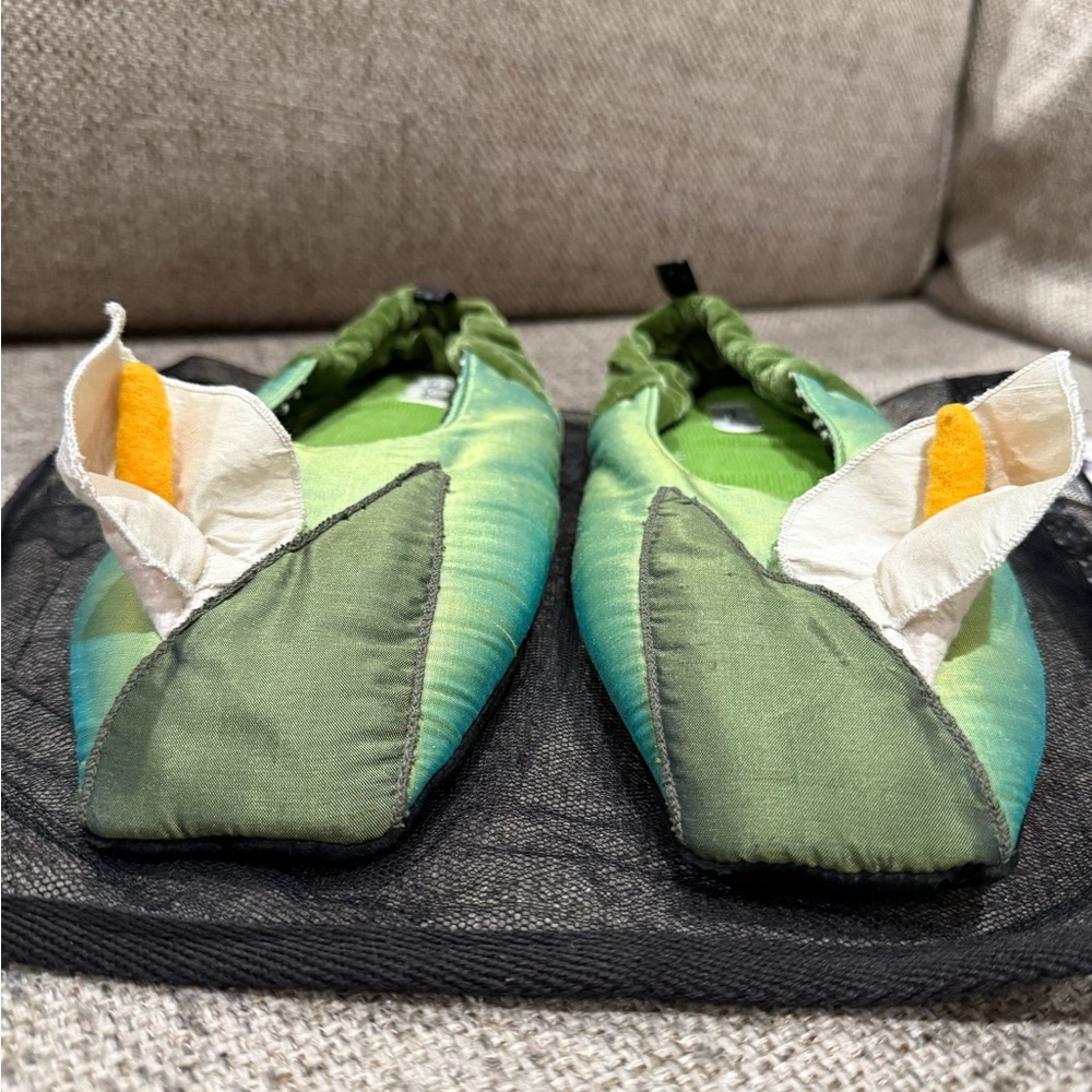 NWT Goody Goody Bon Bons Calla Lily Slippers – Rare & Whimsical